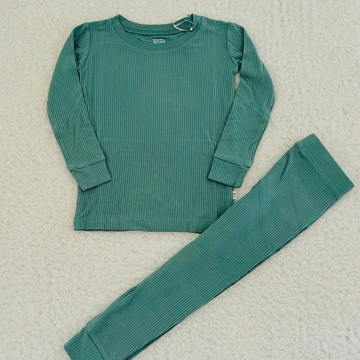 Sage Ribbed Bamboo Set